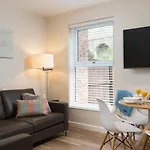 度假居 12 Pear Tree House *