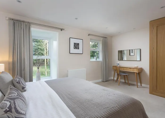 12 Pear Tree House 度假居